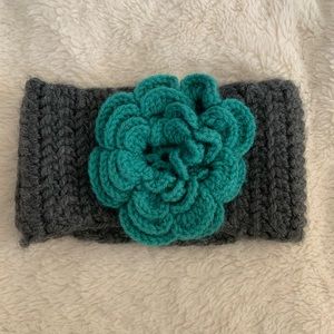 Handmade Flower Ear Warmer Headband NEW Knit Headband Gray & Green